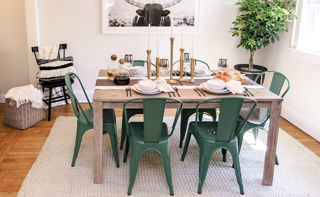 Dining room table and chairs, cozy, entertaining, green chair, metal chair, dinner party