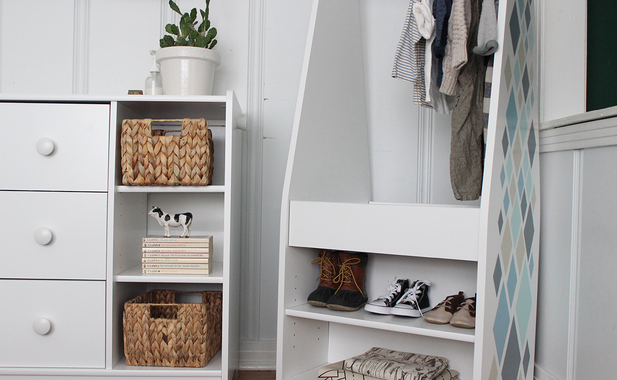 Blog_Pinwheel_1240x764_03.jpg White dresser, open wardrobe storage, kids’ bedroom
