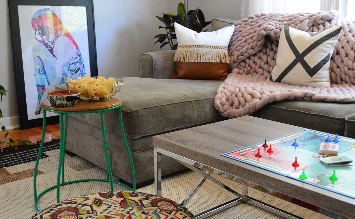 Side table, accent table, living room