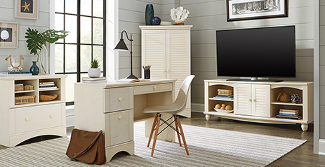 Cottage Style Bedroom Furniture In Antique Finish Harbor View