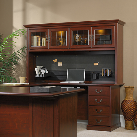 Hutch 109871