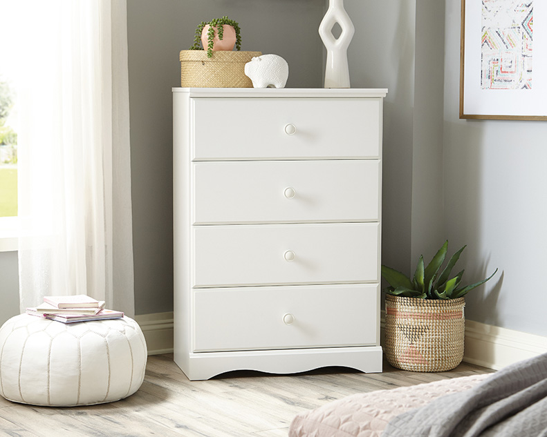 Nova 4 drawer dresser discount