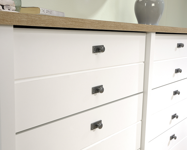 Cottage Road 6-Drawer Bedroom Dresser Soft White (424000) Sauder Cottage Road 6-Drawer Bedroom Dresser Soft White (424000) Sauder