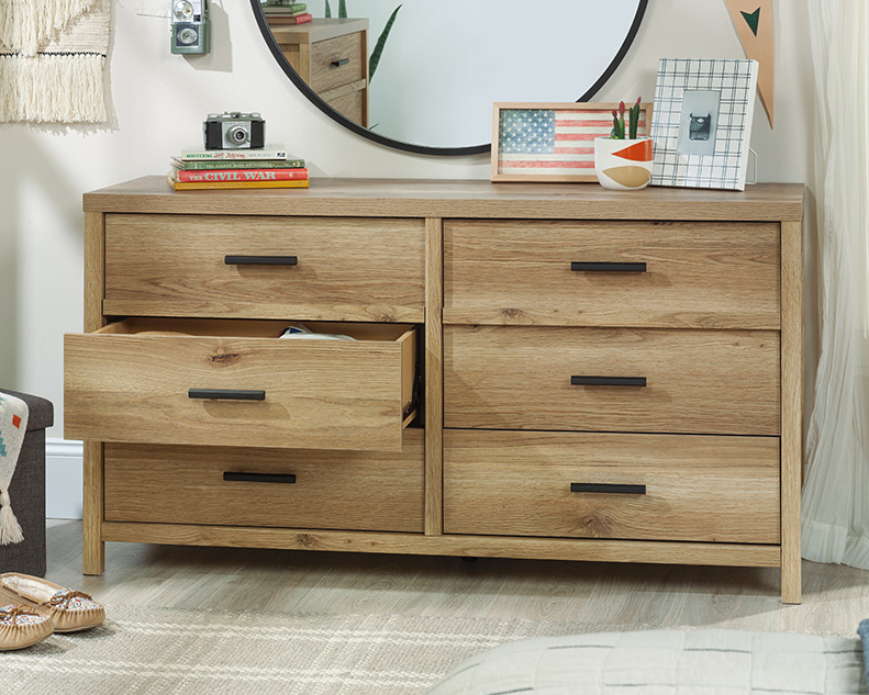 Erie Collection by Sauder 6-Drawer Bedroom Dresser, Timber Oak Finish